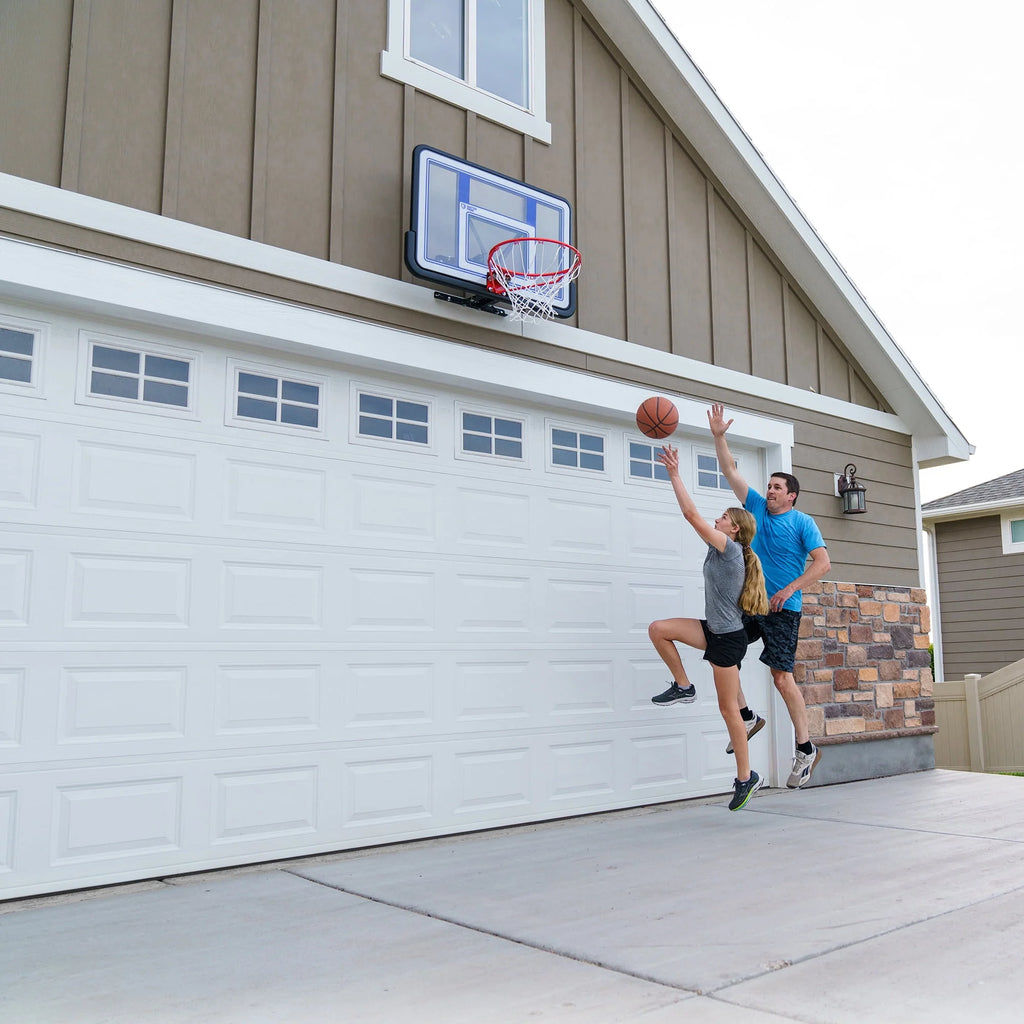 44 inch Polycarbonate Basketball Backboard and Rim Combo Y872849