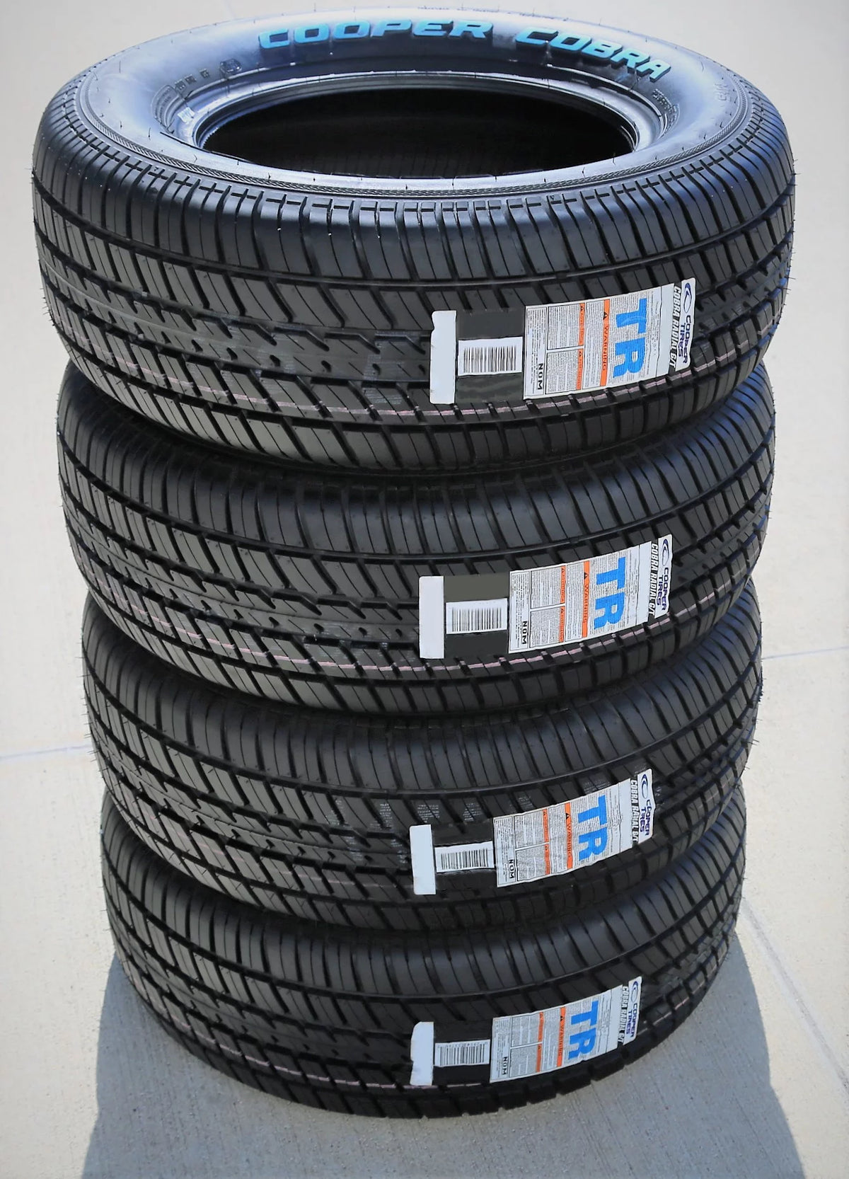 Set of 4 All Season Tires U876