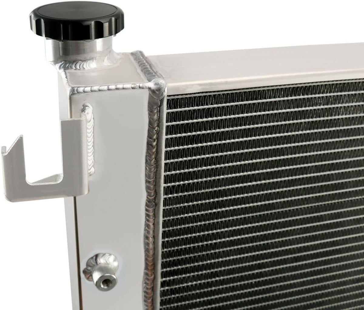 2 Rows Radiator Compatible For Dodge Ram 2500 Ram 3500 Chassis Cab 5.9L 6.7L Cummins 2003-2009 D70719