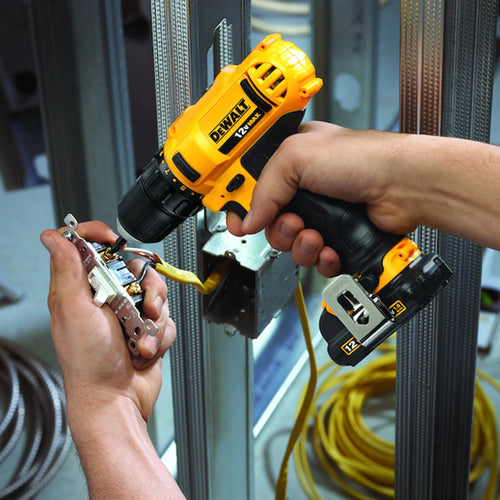 12V MAX Cordless Drill and Driver Combo Kit R840623