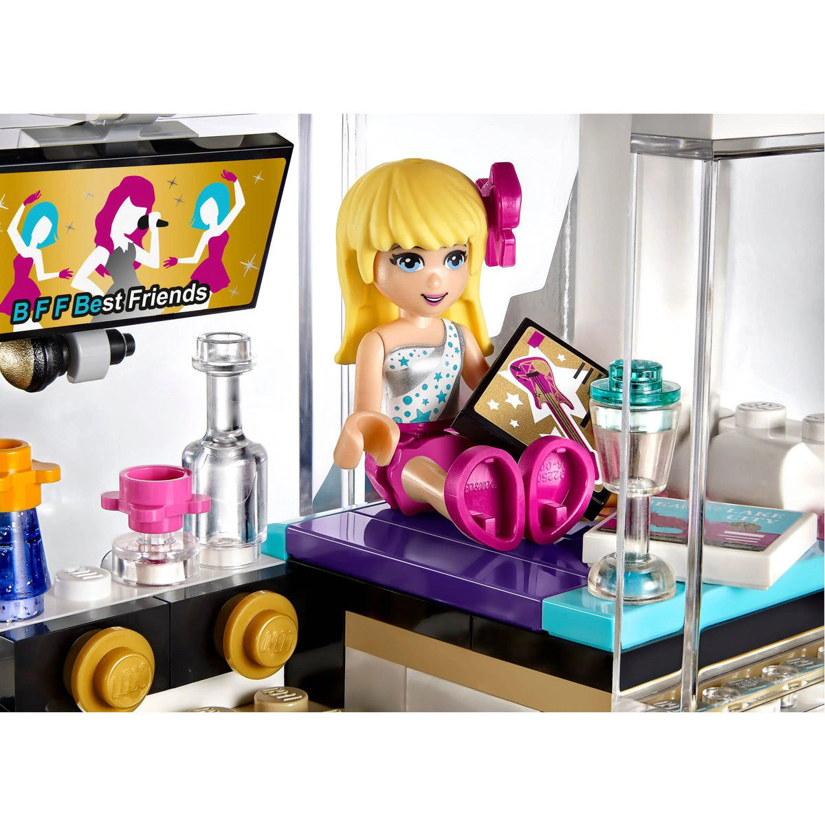 Pop Star Tour Bus B31607