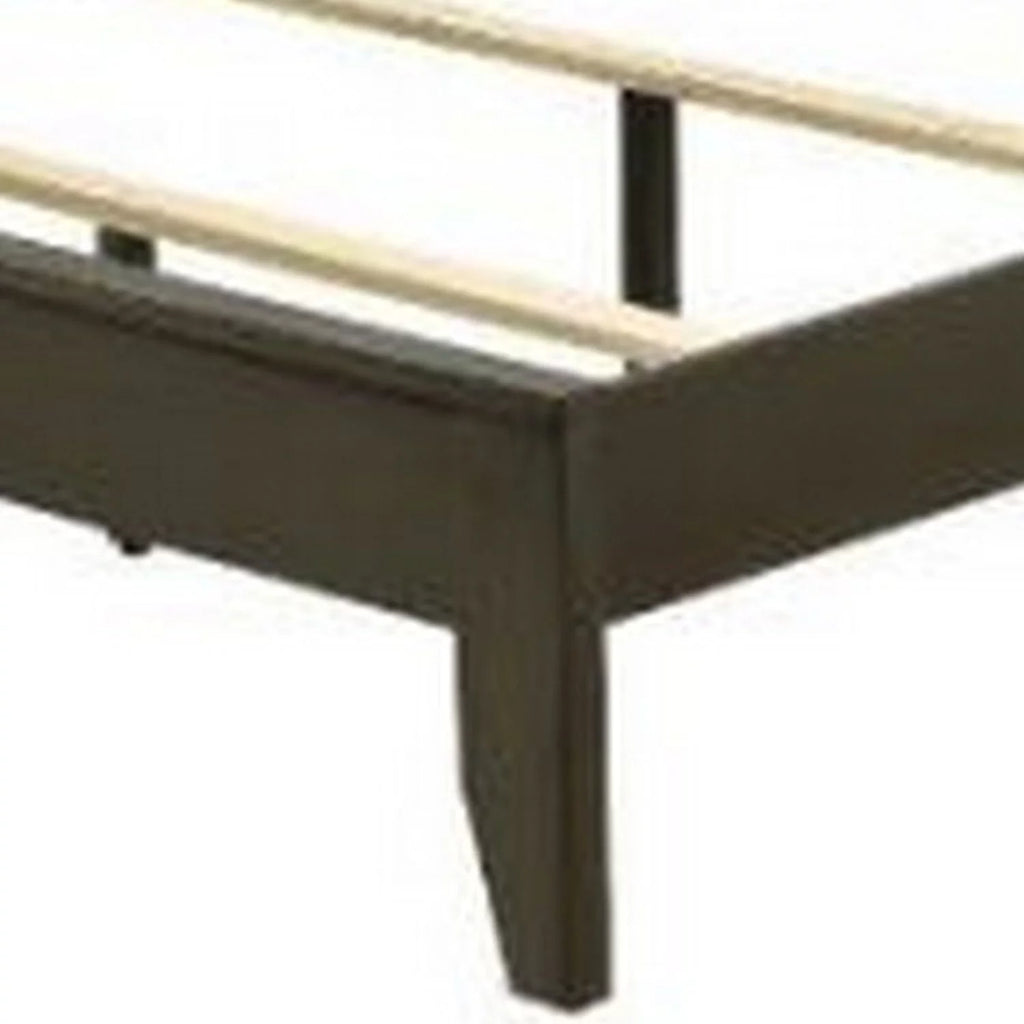 Eastern King Bed with Slatted Panel Headboard V7205