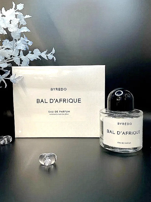 Eau De Parfum EDP Spray 3.4 oz G300761