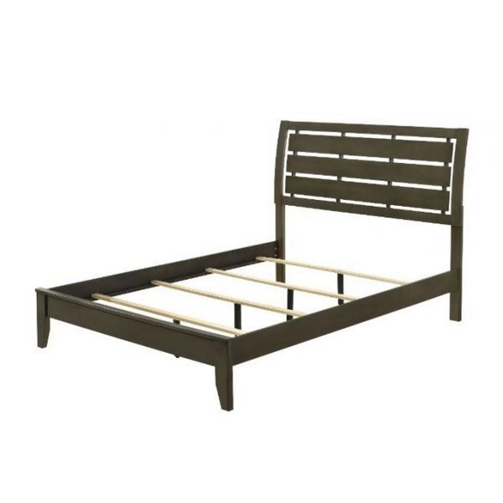 Eastern King Bed with Slatted Panel Headboard V7205