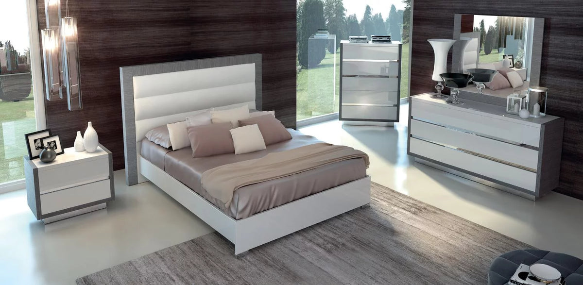 Glossy White Silver 5Ps Bedroom Set K66236