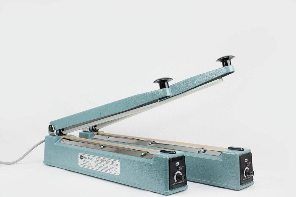 Hand Operated Impulse Heat Sealer J425