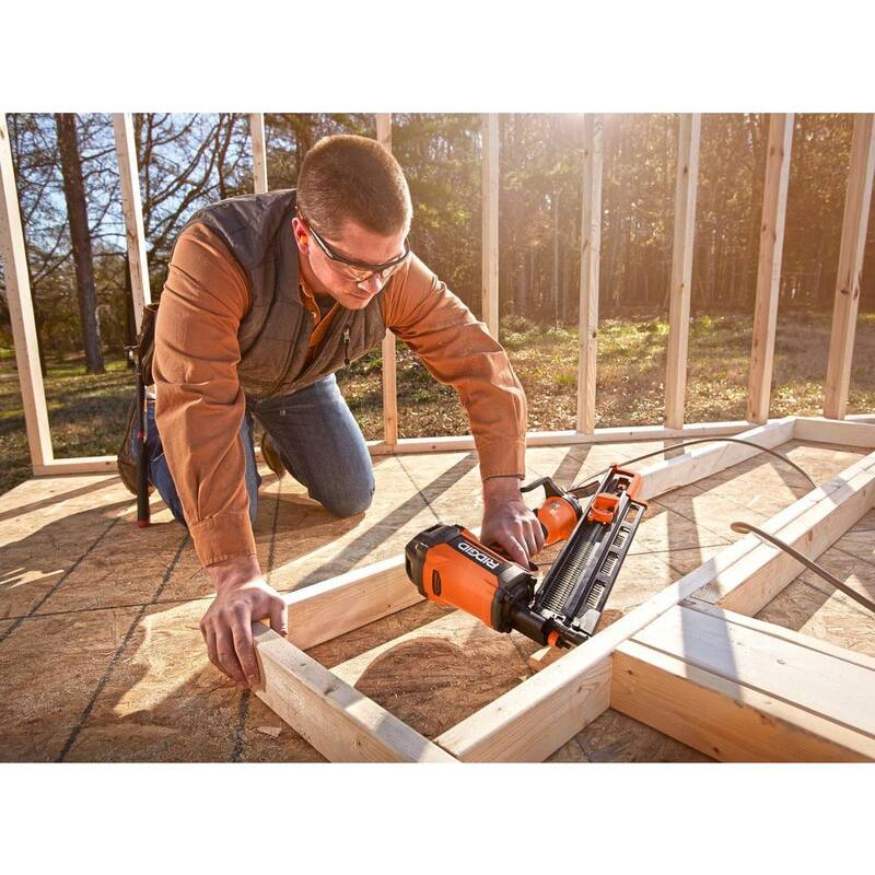 Pneumatic 21-Degree 3-1/2 in. Framing Nailer E987915
