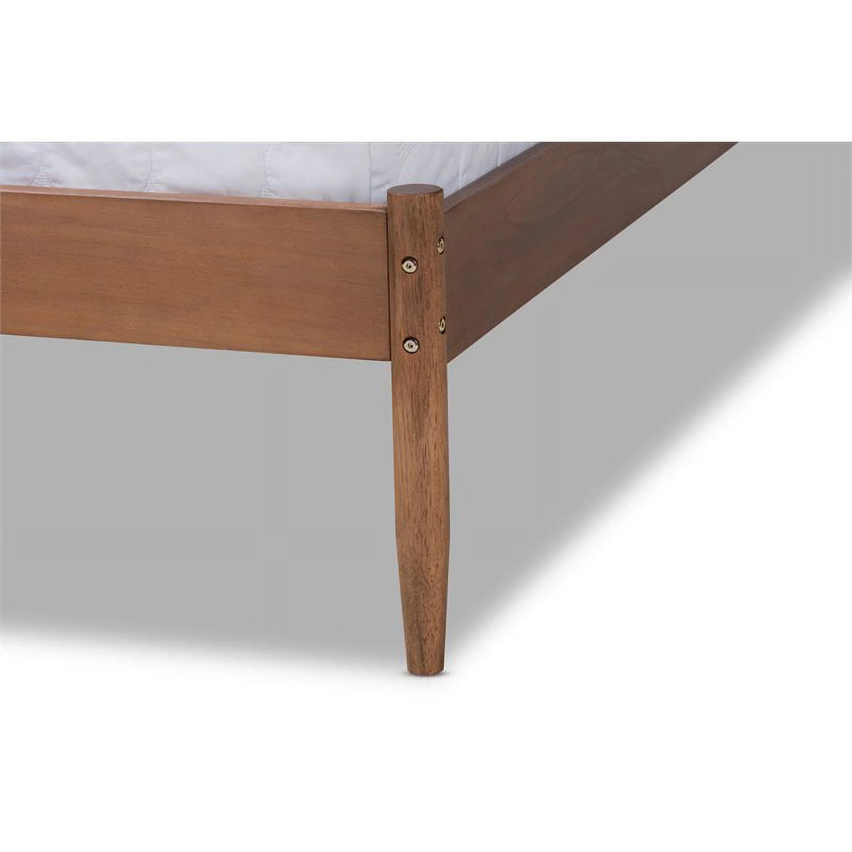 Full Size Ash Brown Wood Platform Bed Y98126