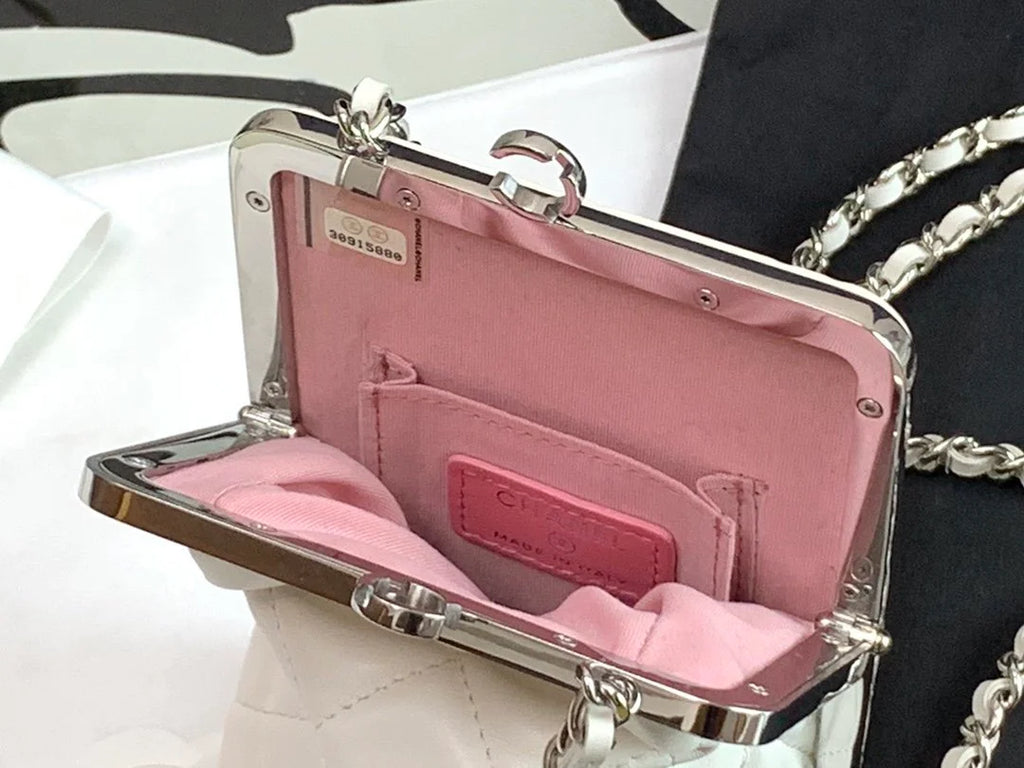 White Clutch Bag S81932