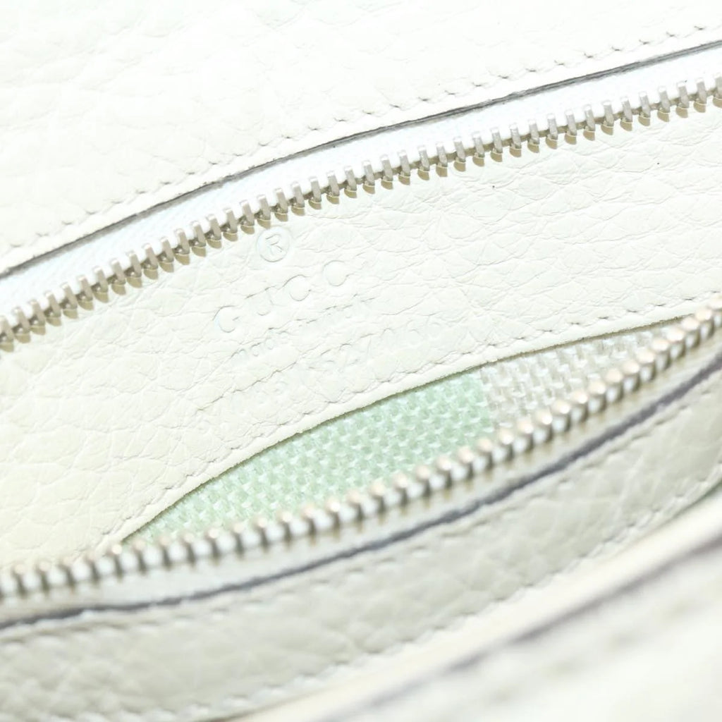 White Leather Bamboo Handbag P55017