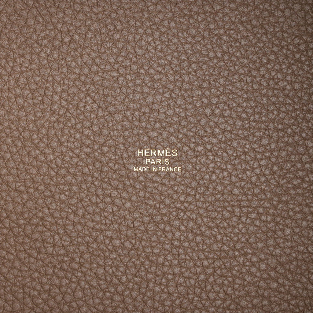 Etoupe Clemence Leather Handbag S717