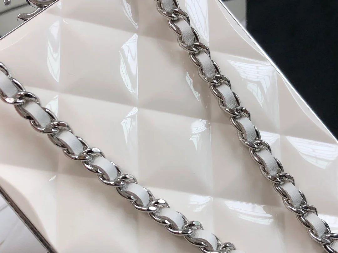 White Clutch Bag S81932