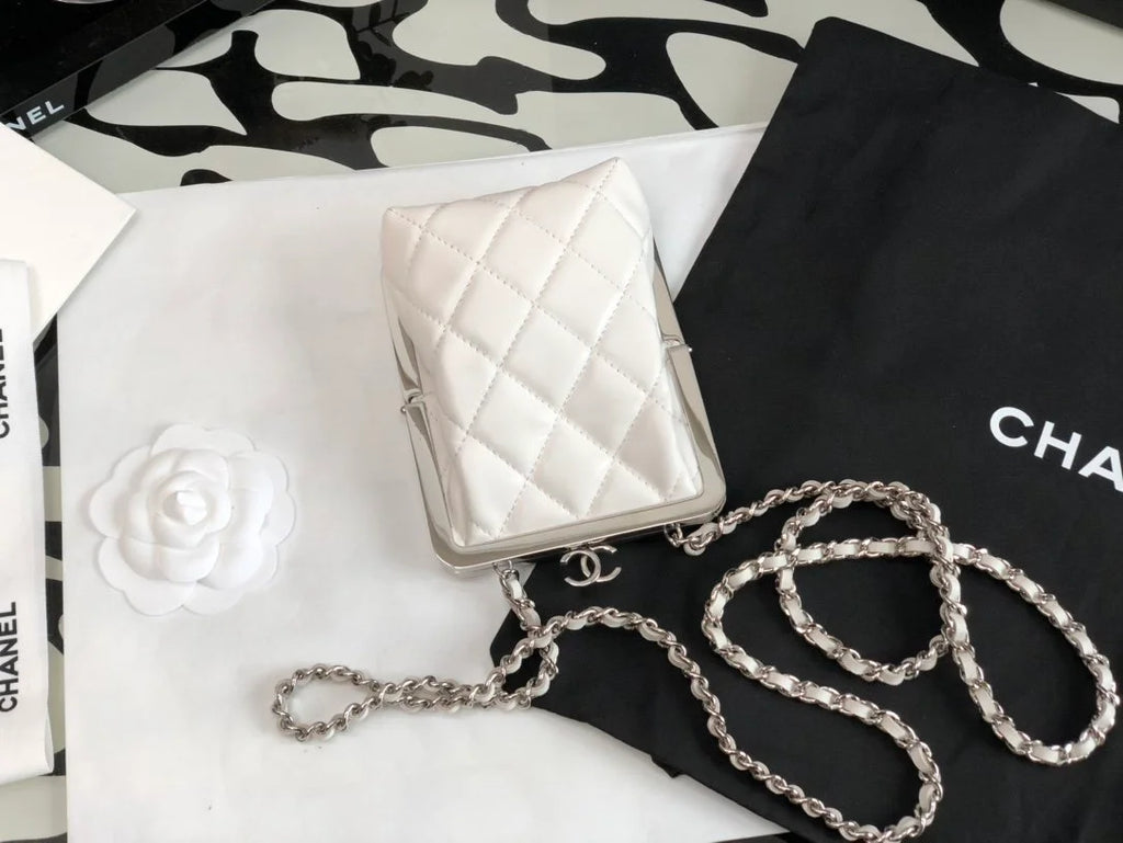 White Clutch Bag S81932