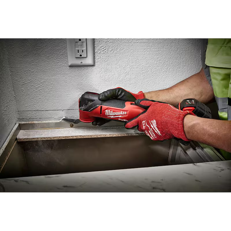 18V Brushless Cordless 6-1/2 in. Circular Saw with Oscillating Multi-Tool T665414