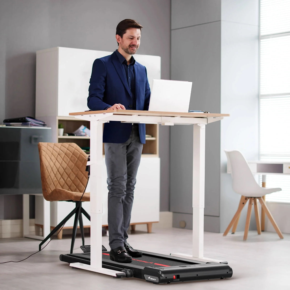 Folding Treadmill with 265 LB Weight Capacity D653