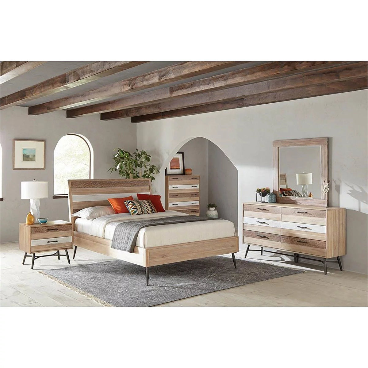 4-piece Brown Wood Eastern King Bedroom Set R906248