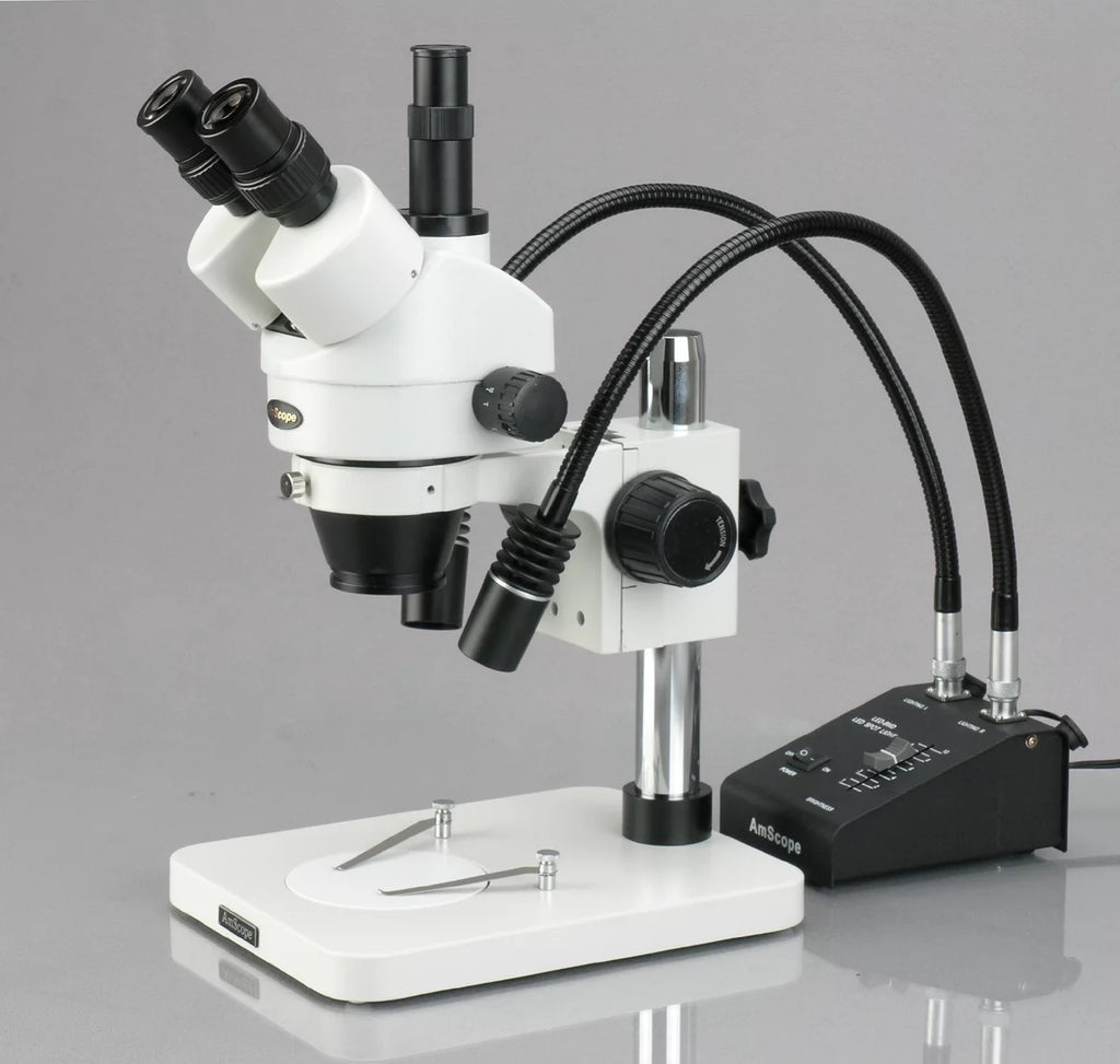 3.5-225X Zoom Stereo Microscope with LED Lights and USB Digital Camera H730000