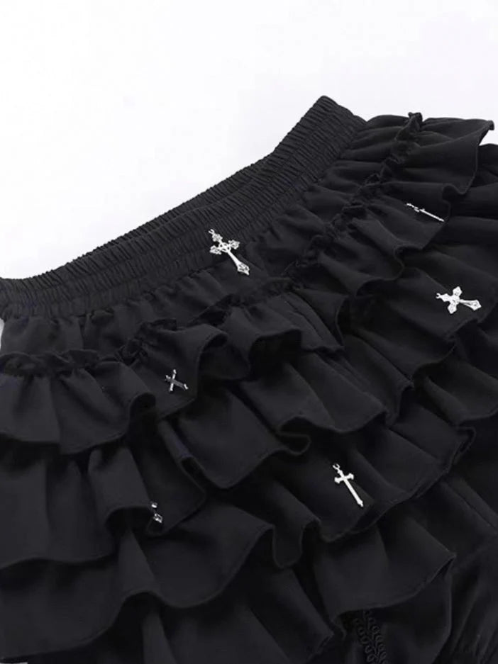 Soft Goth Ruffle Cross Pendant Shorts M583